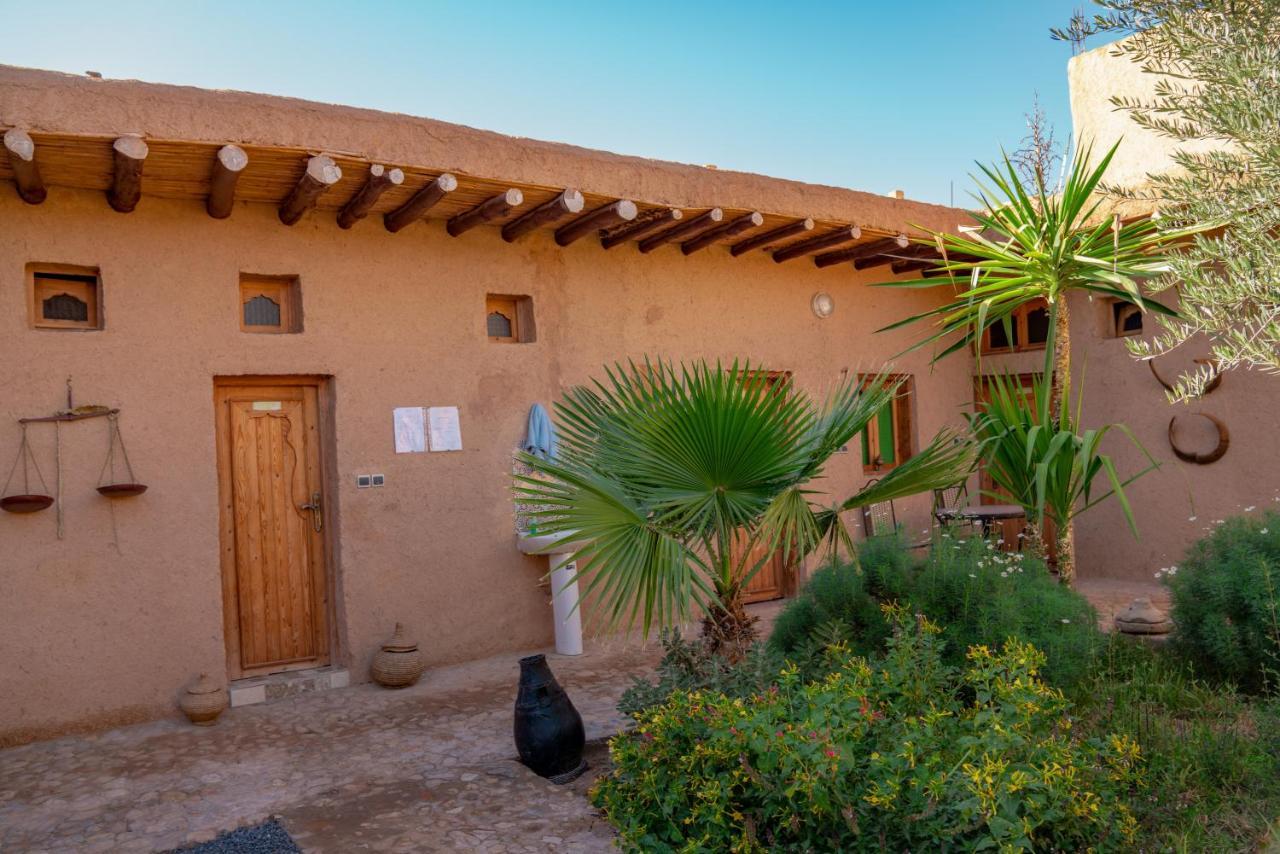 Maison Etoile Du Desert Aït Boukha Exterior foto